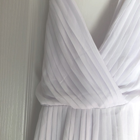 BNWOT Belted Romper - Picture 4 of 8